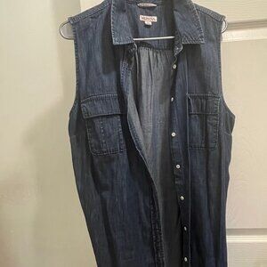 Target Merona Indigo Denim Top Button down + Front pockets / Women / Size: XXL